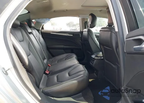 2014 Ford Fusion Hybrid Titanium from USA, damaged, VIN 3FA6P0RU9ER220102